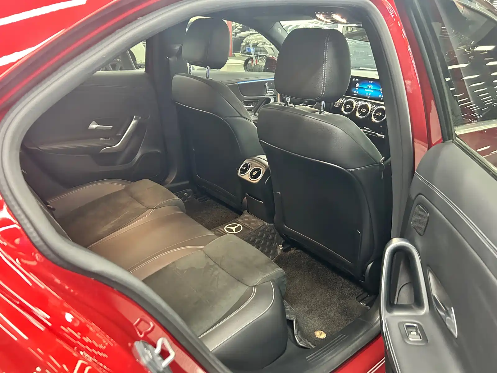 Photo 11 - Mercedes-Benz A-Class