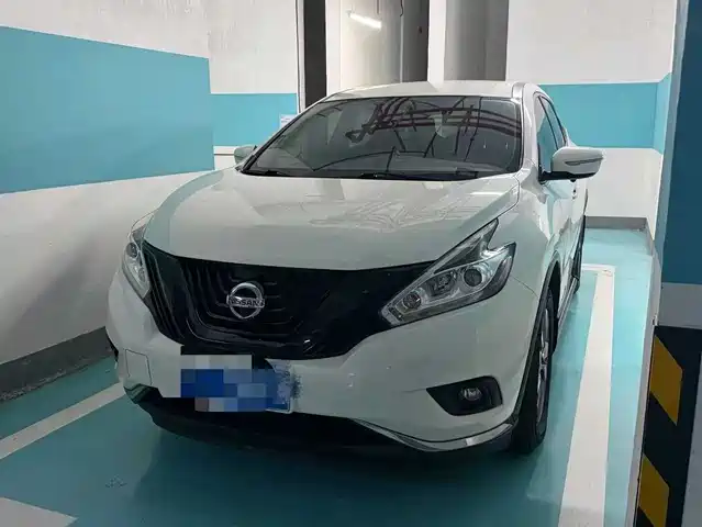NISSAN LOULAN