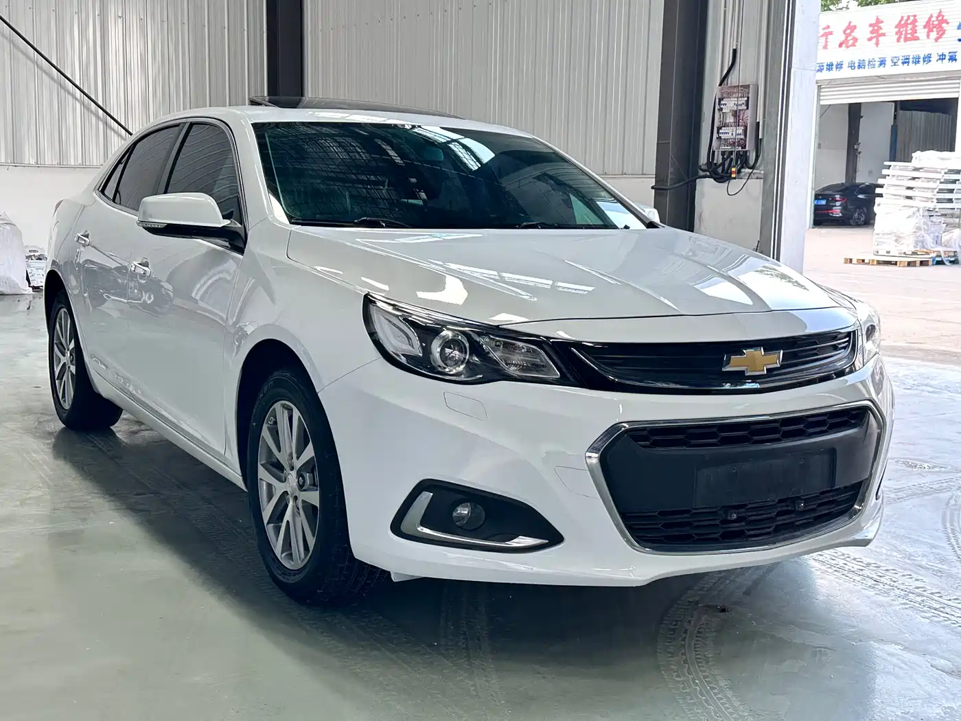 Chevrolet Malibu 2018 530T Automatic Luxury Edition фото 3