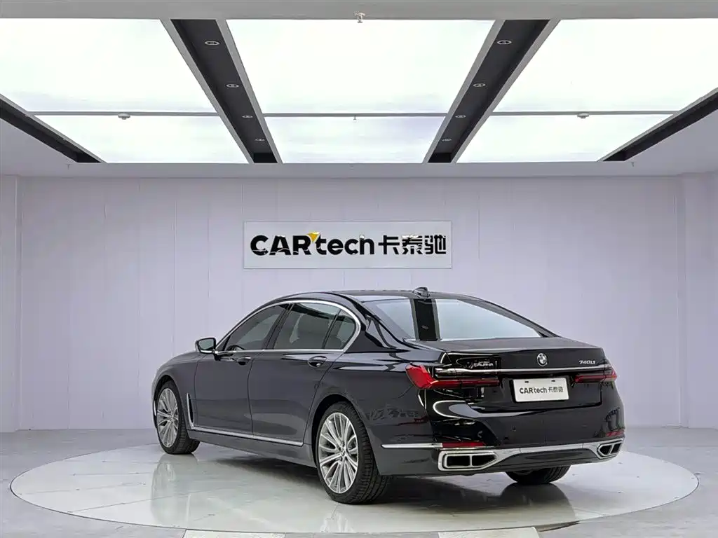 BMW 7 Series 2019 740Li Leading Luxury Package фото 3