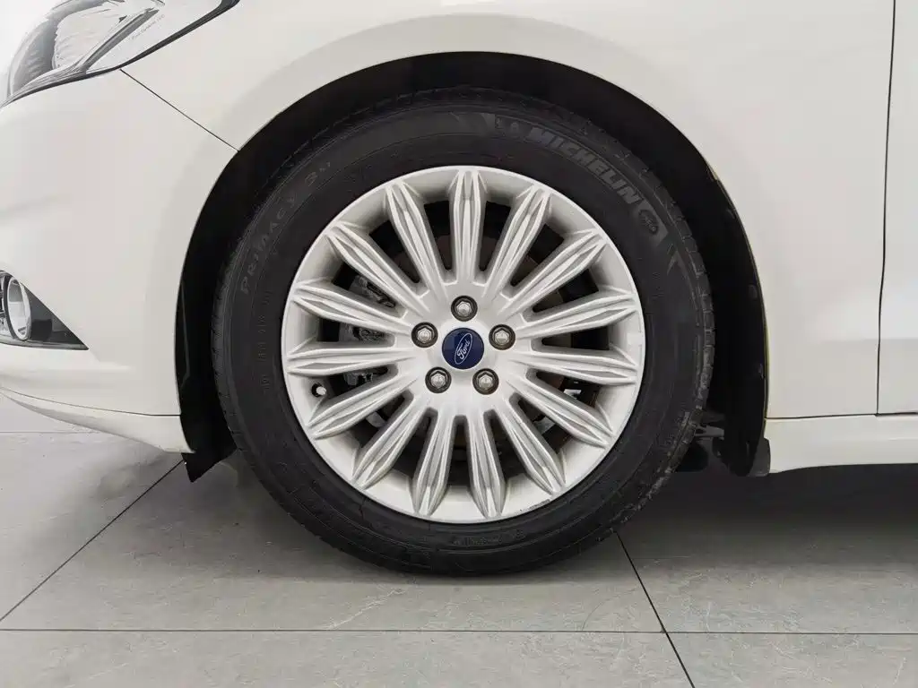 Photo 17 - Ford Mondeo