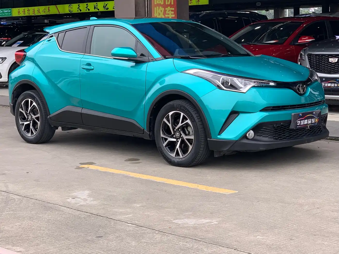 Toyota C-HR 2020 Model 2.0L Leading фото 3