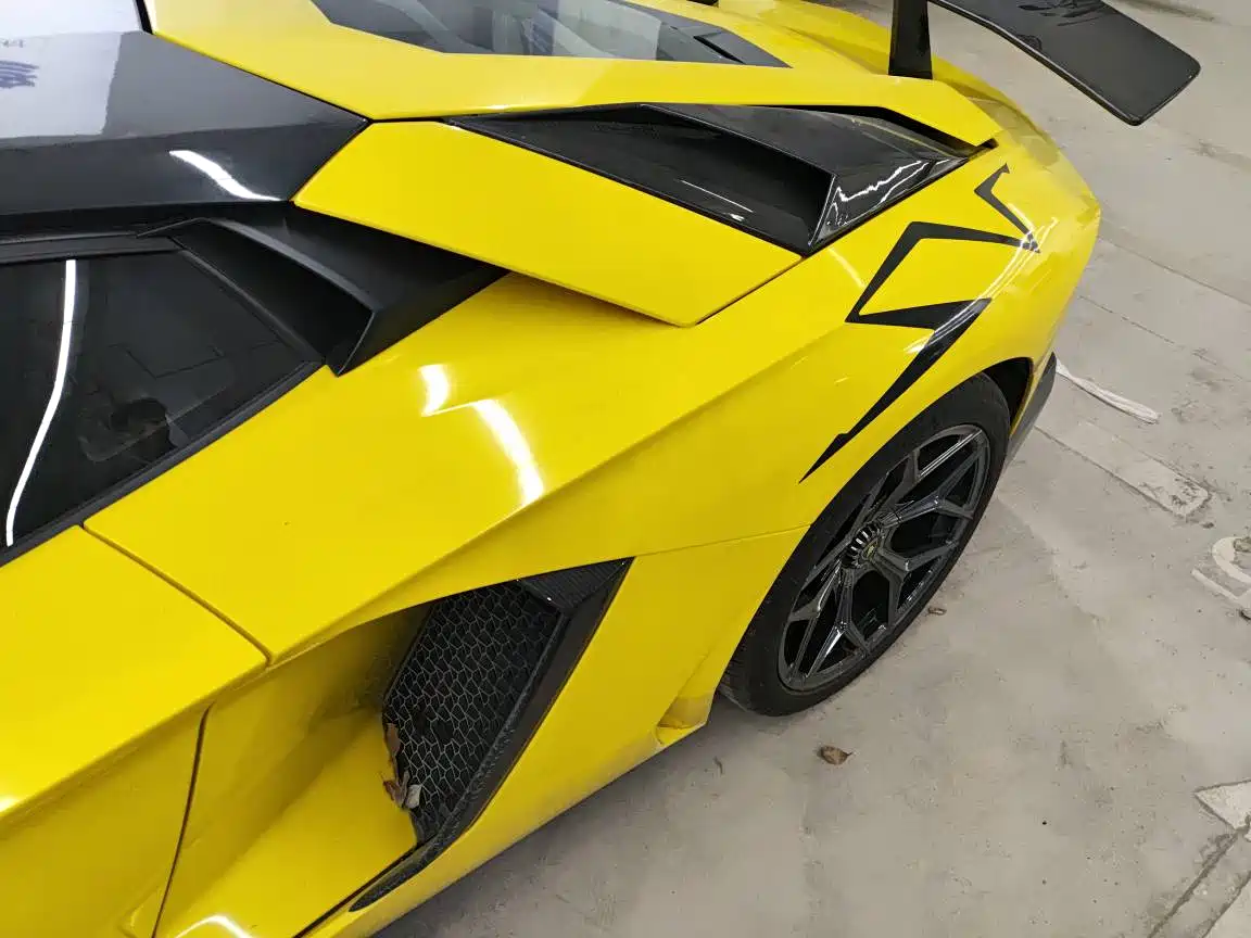 Lamborghini Aventador 2013 2011 LP 700-4