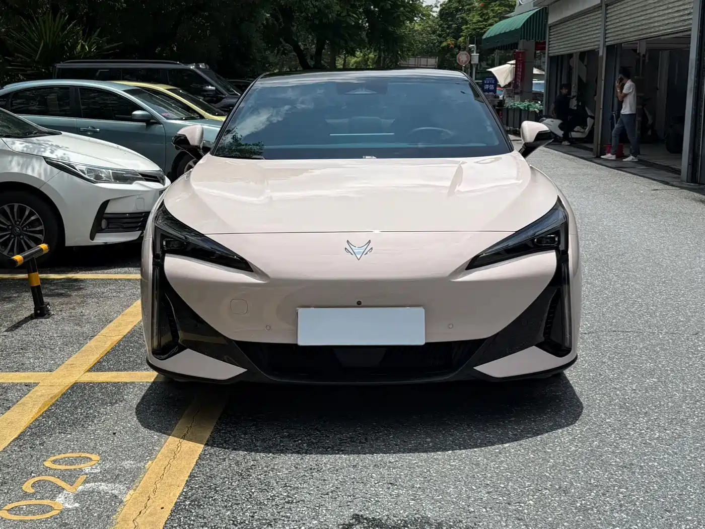 ARCFOX Alpha S5 2025 2025 Facelift 668MAX Divine Edition 200kW