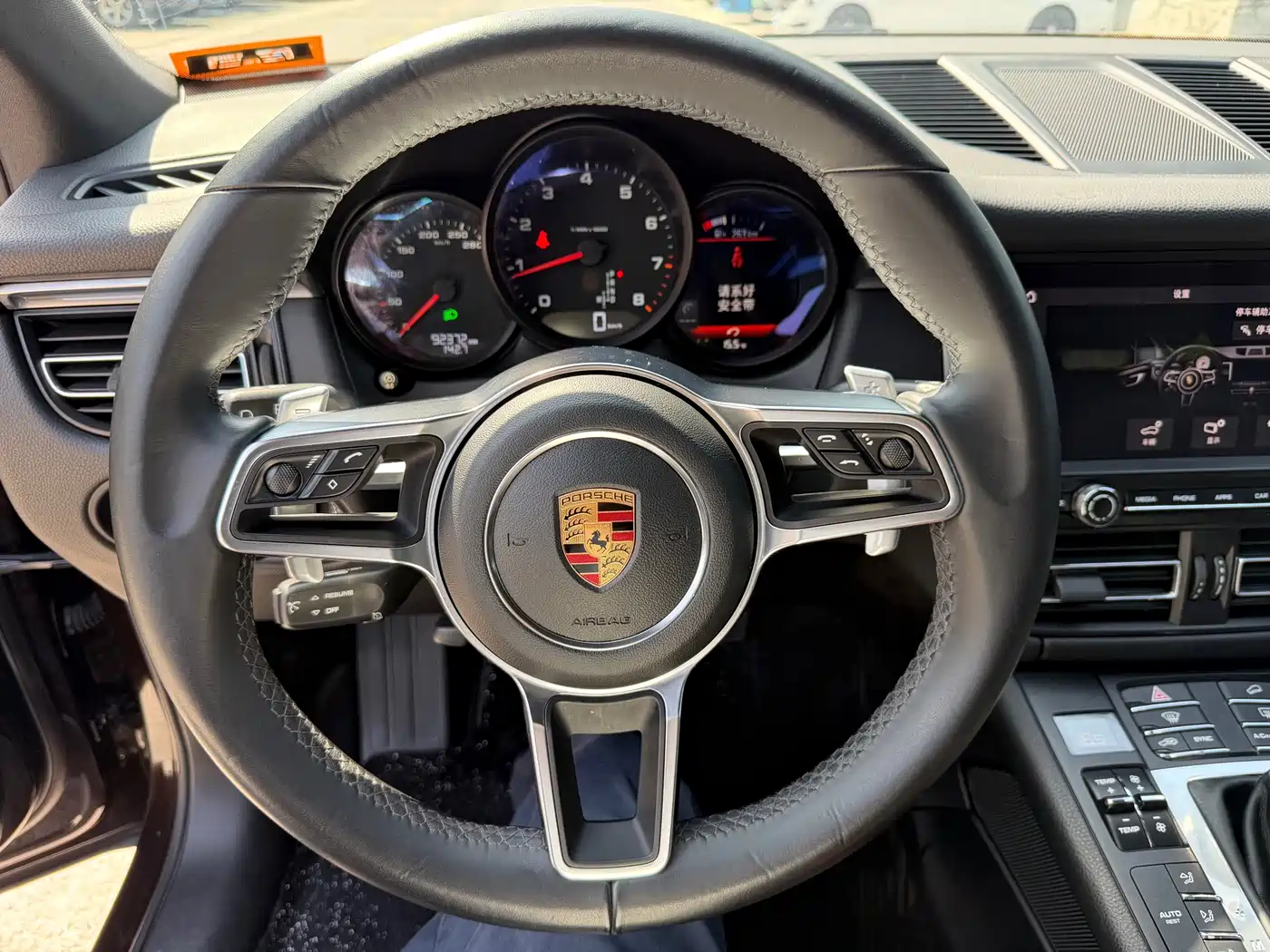 Porsche Macan 2018 Macan 2.0T фото 13