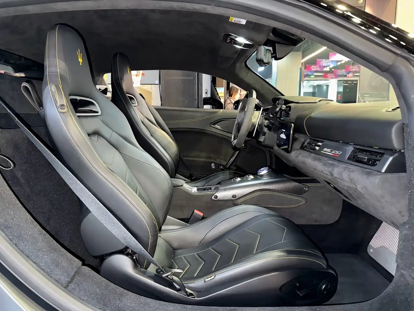 Maserati MC20 2020 3.0T Standard Edition фото 20