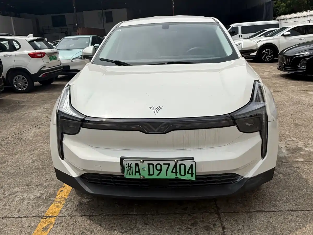 NEZHA AUTOMOBILE NEZHA U