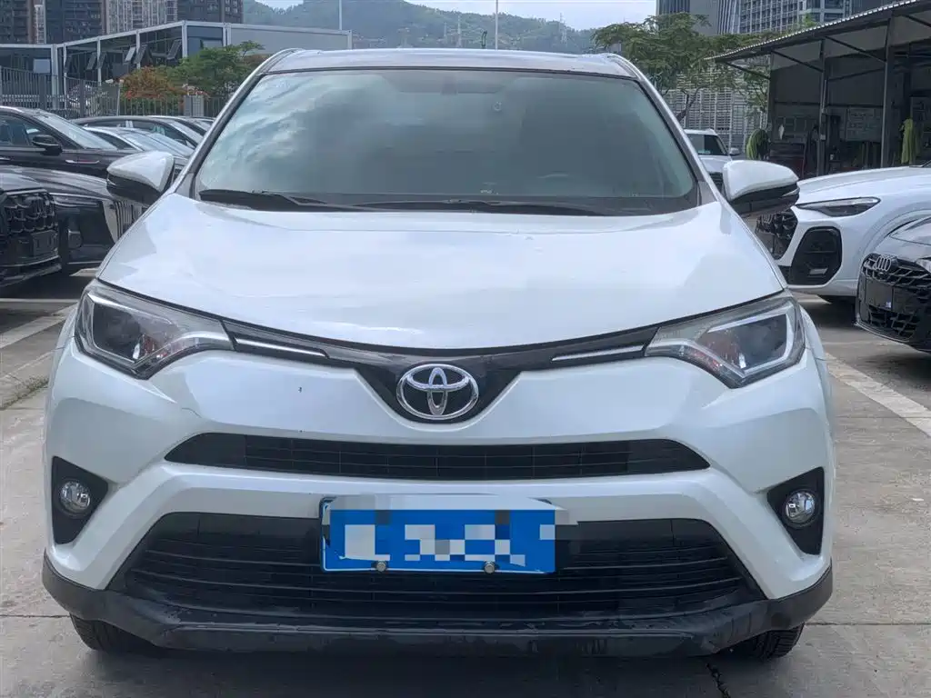 Toyota RAV4 Rongfang 2019 2.0L CVT 2WD Pioneer Edition China VI фото 2