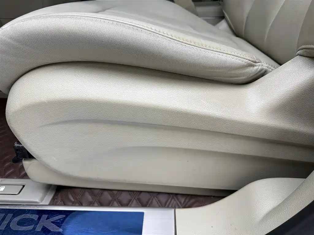 Buick GL8 2018 28T Luxury Model China VI фото 27
