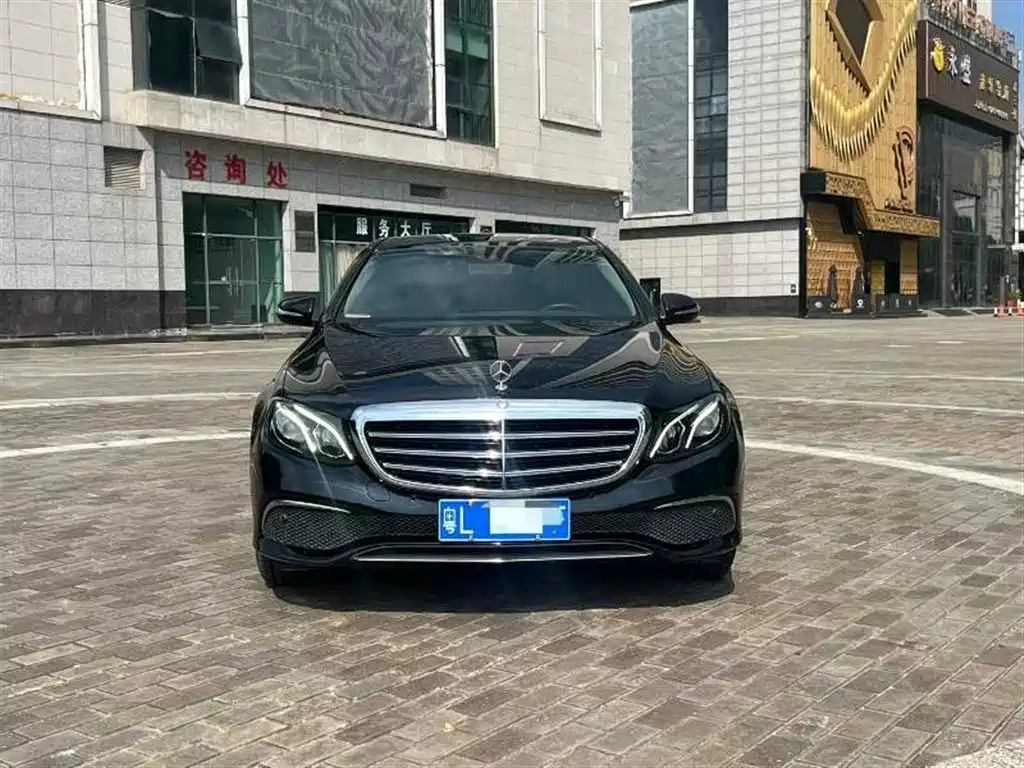 Mercedes-Benz E-Class 2016 E 300 L Fashion Type фото 2