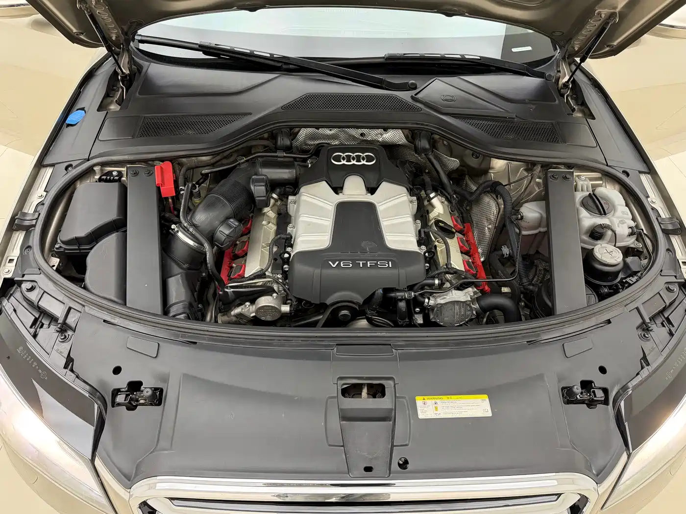 Audi A8 2013 A8L 45 TFSI quattro Comfort фото 24