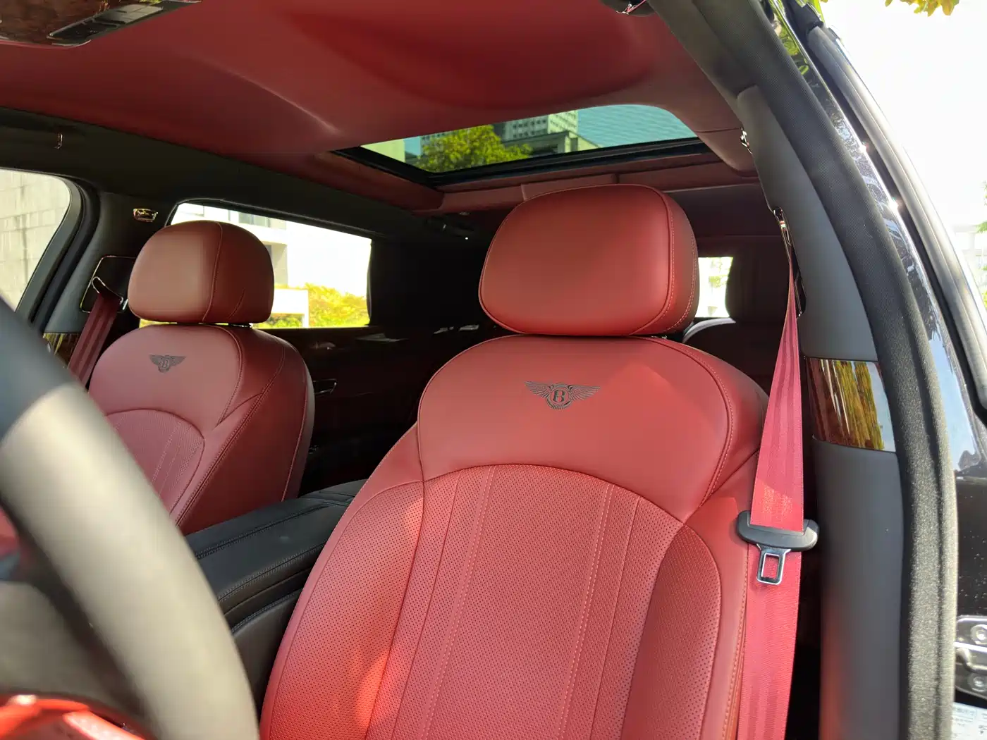 Bentley Mulsanne 2017 6.8T Long Wheelbase фото 31