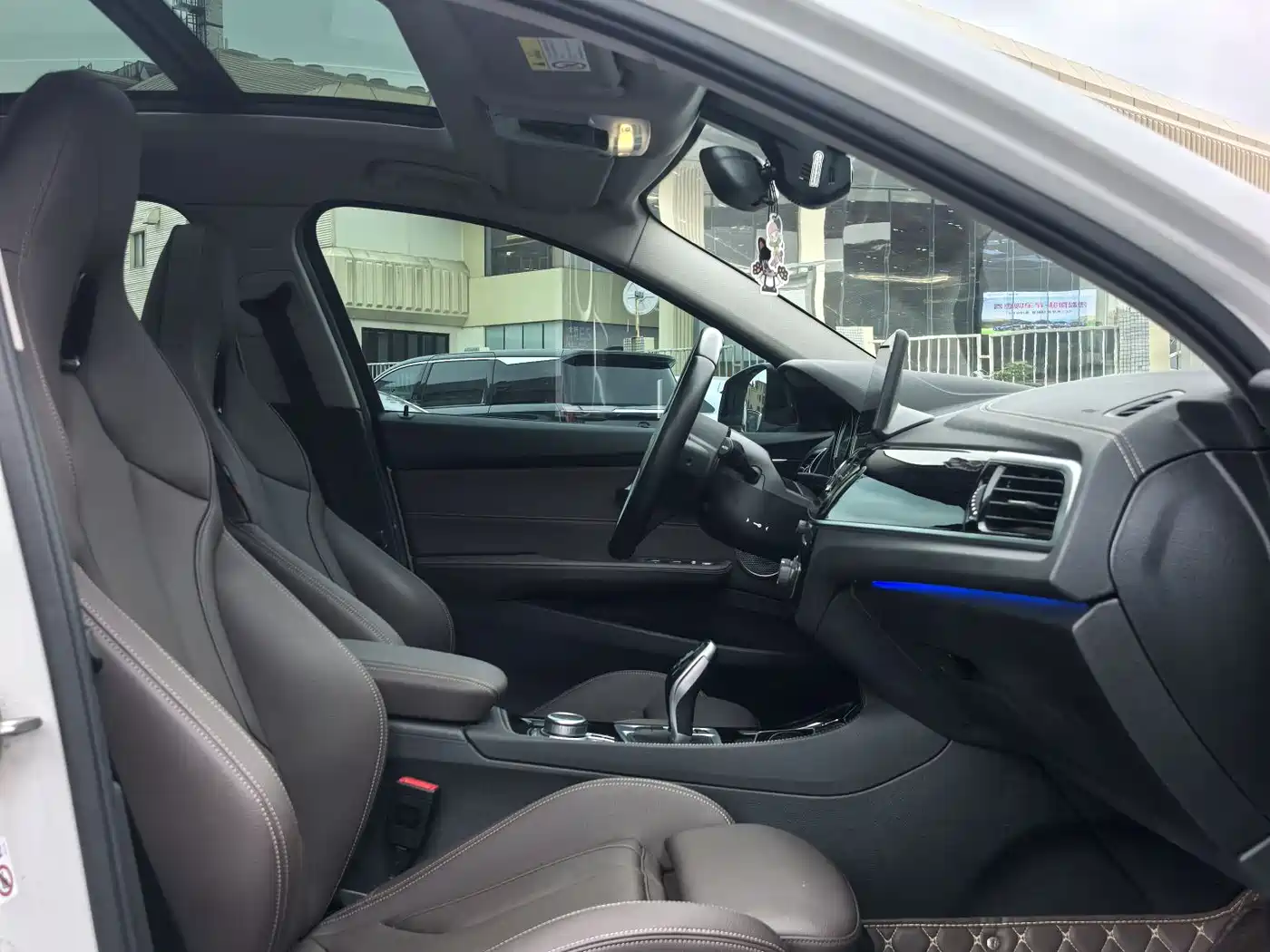BMW 1 Series 2021 Facelift 125i M Sport Shadow Edition фото 12
