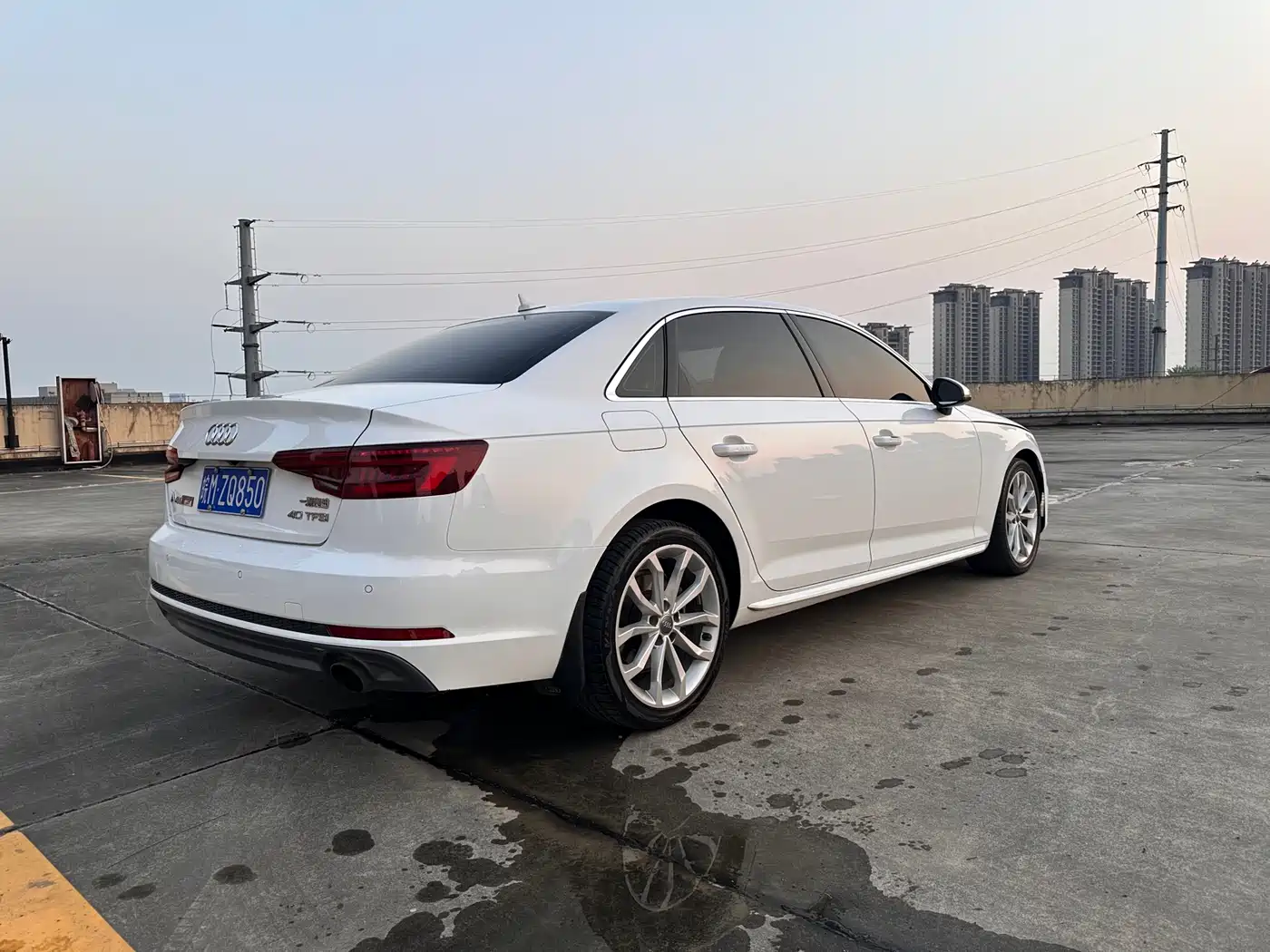 Audi A4L 2018 30th Anniversary 40 TFSI Fashion фото 10