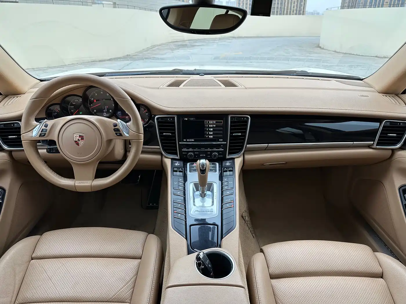 Porsche Panamera 2013 Panamera 4 Platinum Edition 3.6L фото 6
