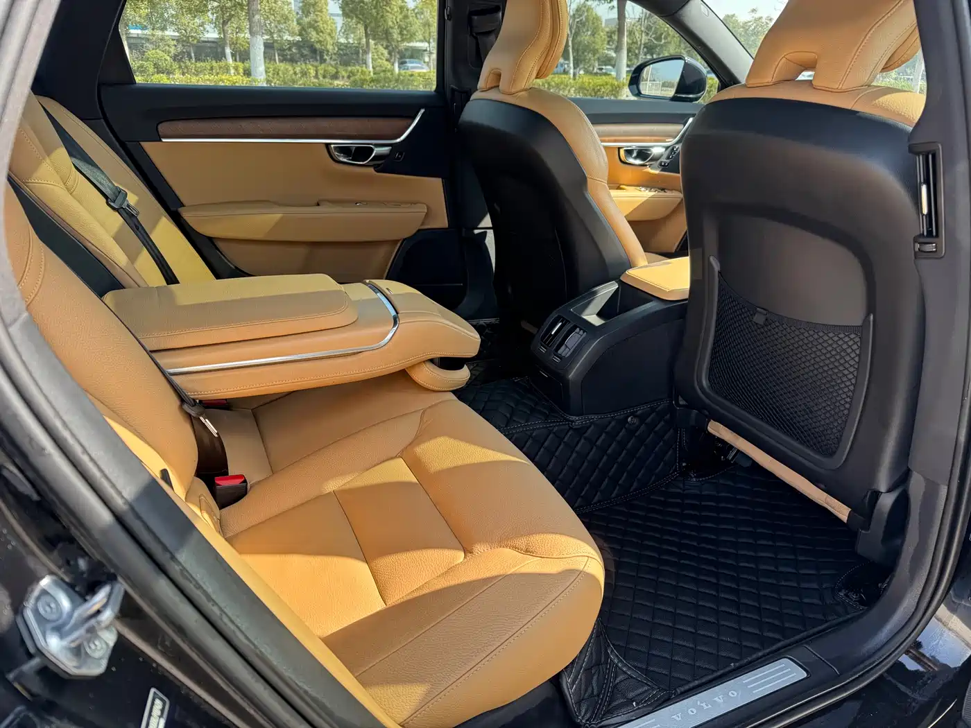 Volvo S90 2020 T5 Momentum Luxury Edition фото 12