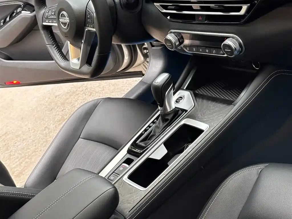 Nissan Teana 2025 2022 2.0L XL-TLS Comfort Edition