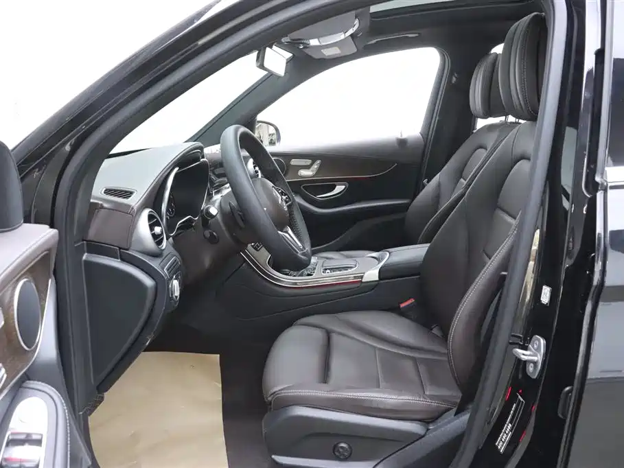 Mercedes-Benz GLC 2022 Facelift GLC 300 L 4MATIC Dynamic Collector's Edition фото 14