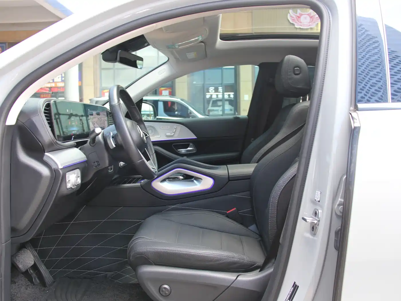 Mercedes-Benz GLE Coupe 2025 GLE 450 4MATIC Coupe SUV Fashion фото 11