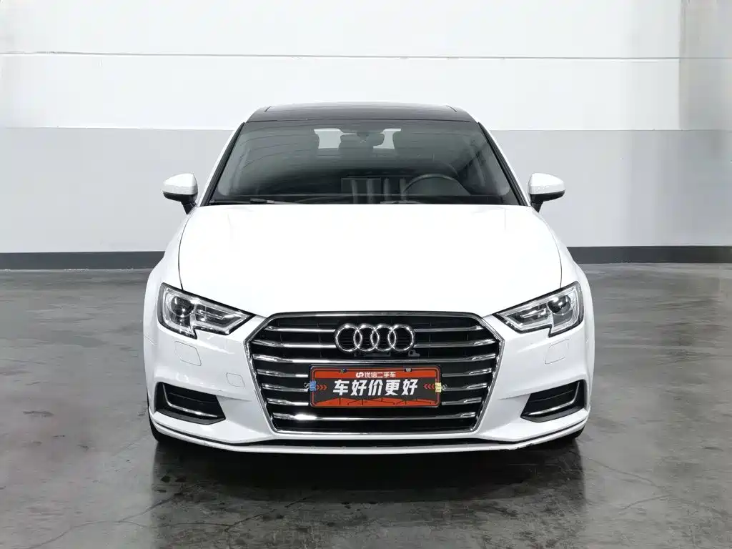 Photo 3 - Audi A3
