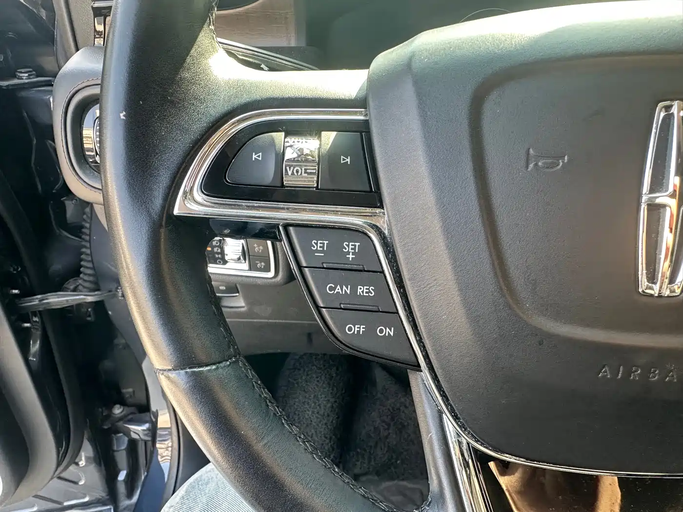 Lincoln Nautilus 2021 2.0T AWD Exclusive Edition фото 25
