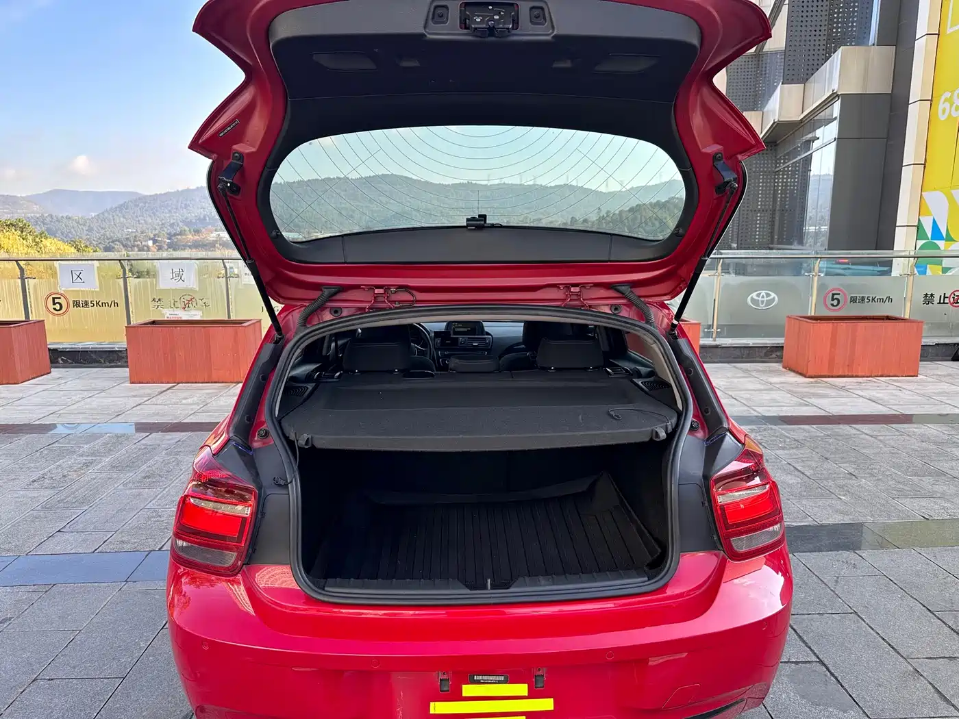 BMW 1 Series (Import) 2013 Facelift 118i Sport Model фото 29