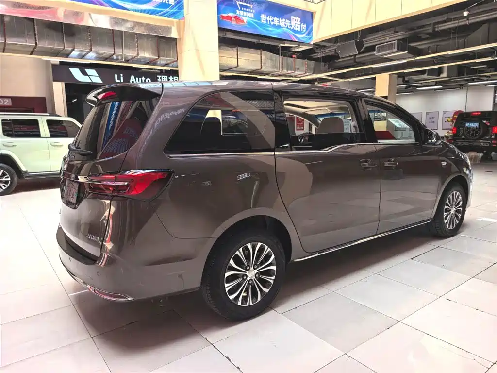 BUICK GL8