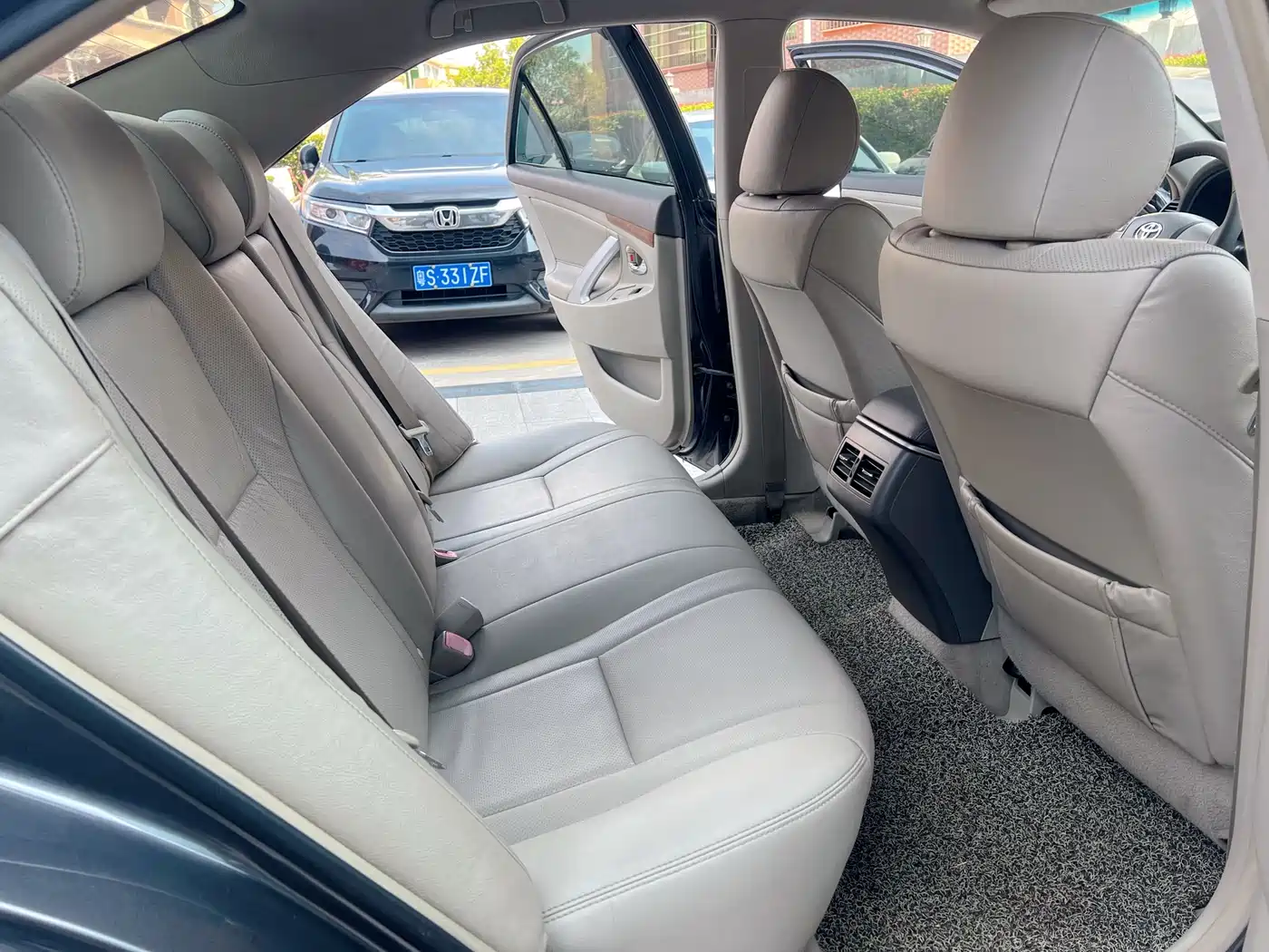 Toyota Camry 2009 200E Elite Leather Edition фото 10