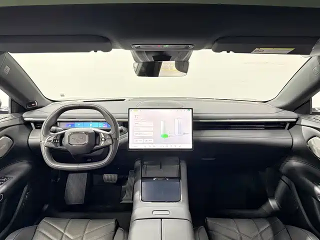 Lynk & Co 10 EM-P 2026 2025 Facelift 120 AWD Ultra