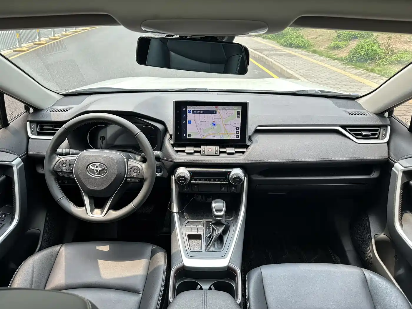 Toyota RAV4 Rongfang 2022 2.0L CVT 2WD Trend Plus Edition фото 4