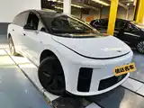 Photo 2 - Li Auto i6