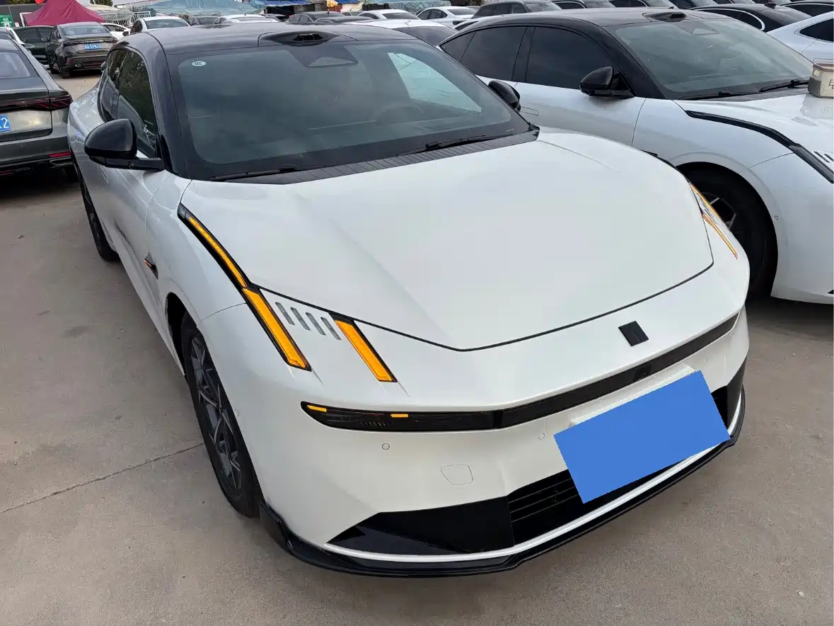 Lynk & Co 10 EM-P 2026 2025 Facelift 120 AWD Ultra