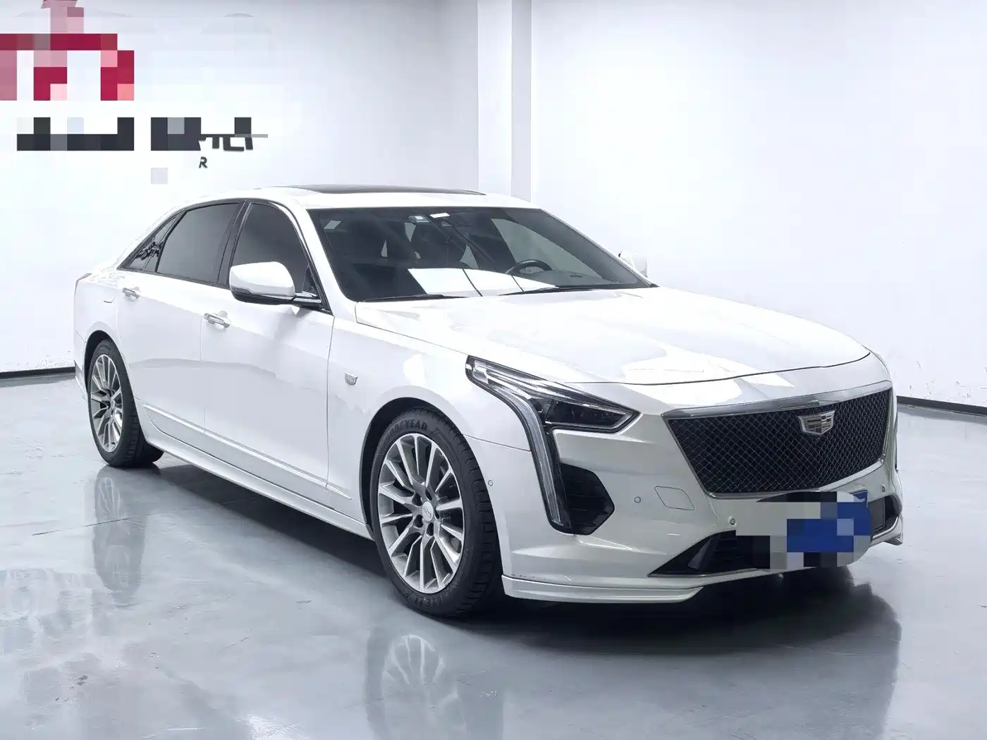 Photo 3 - Cadillac CT6