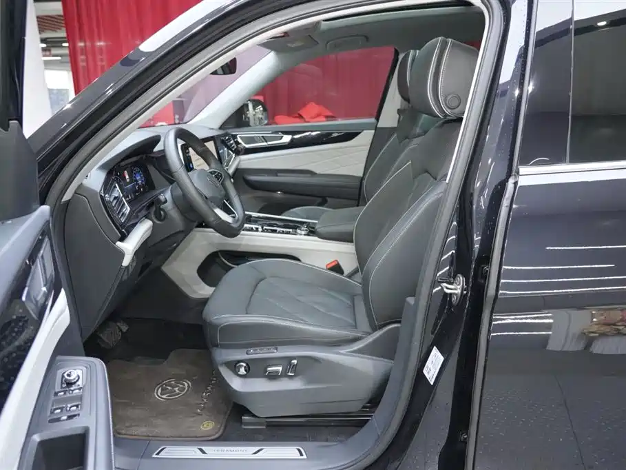 Volkswagen Teramont 2023 Facelift 380TSI AWD Prestige Luxury фото 18