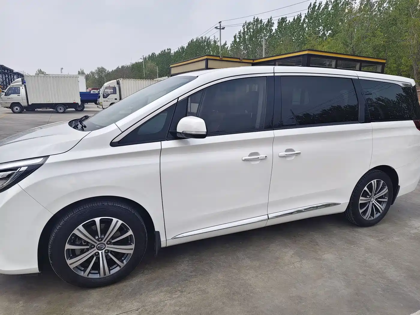 GAC Trumpchi Trumpchi M8 2018 320T Premium Edition фото 5