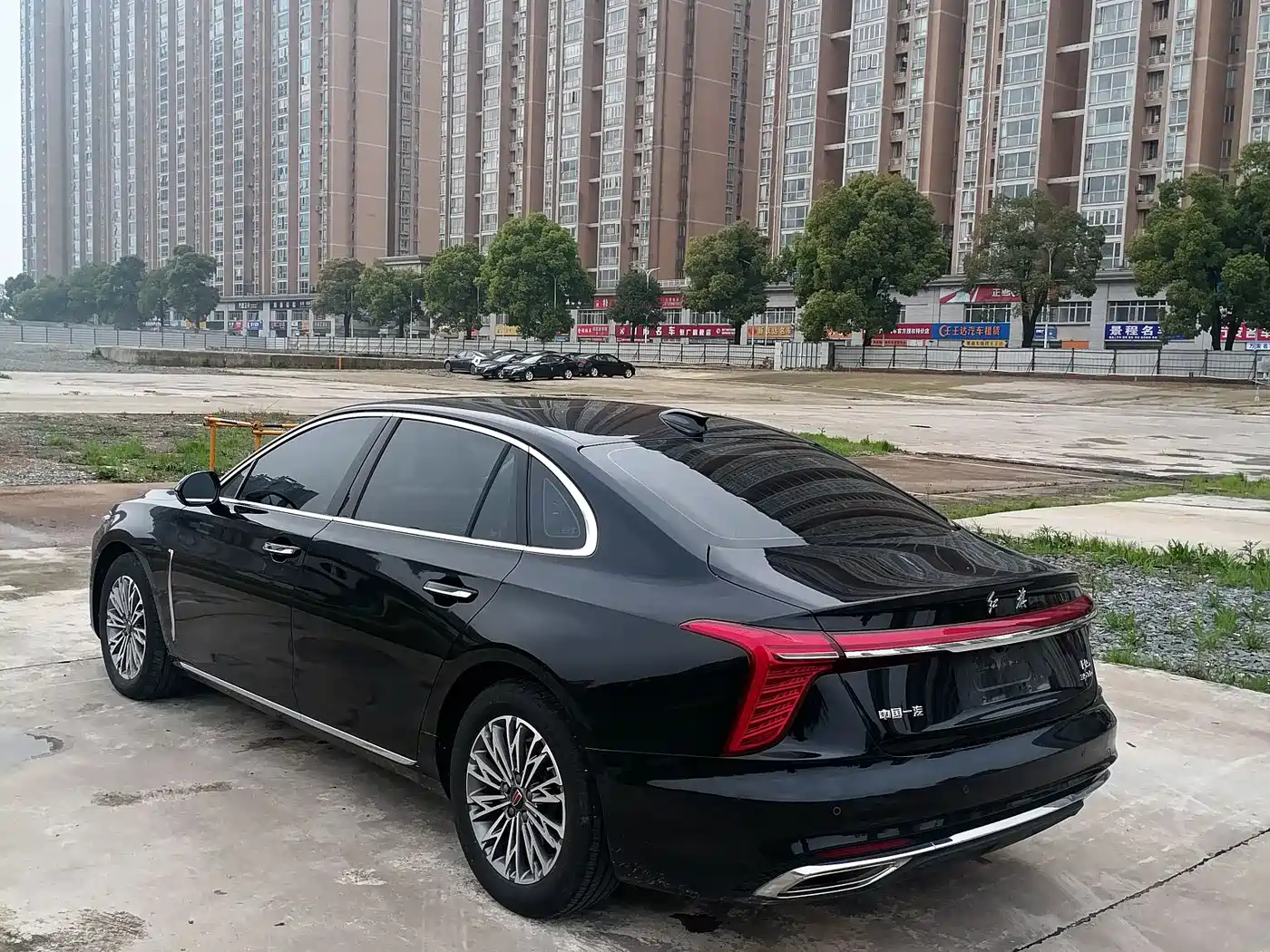 Hongqi H5 2023 1.5T DCT Smart Connect Flag Rhythm фото 9