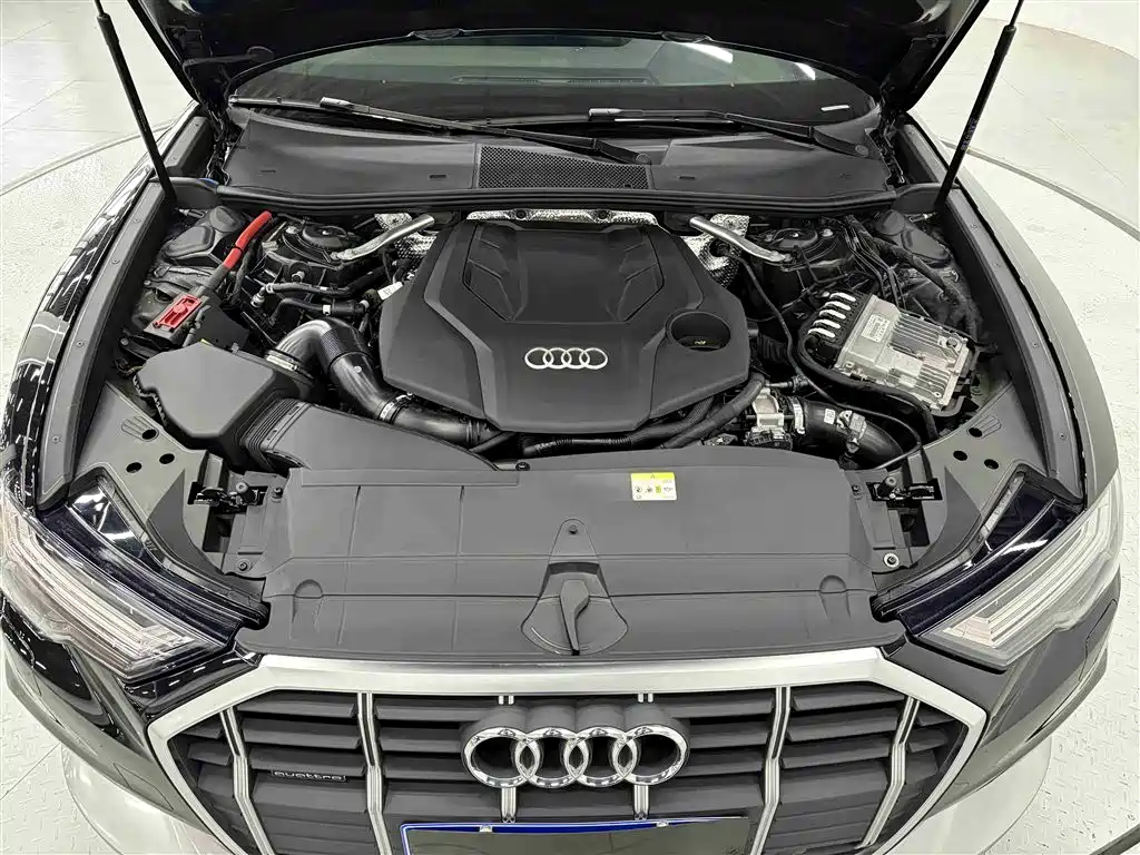 Audi A6 (Import) 2021 allroad quattro Explorer 55 TFSI Premium Off-road фото 30