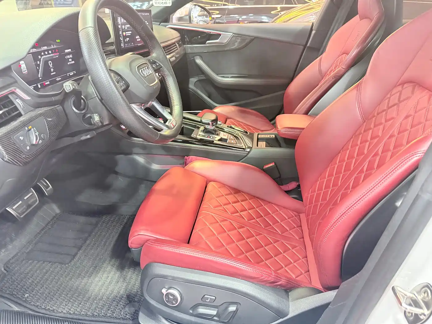 AUDI S5
