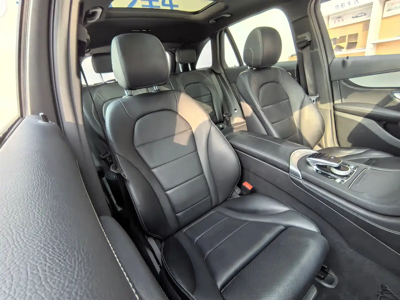 Mercedes-Benz GLC 2016 GLC 200 4MATIC фото 29
