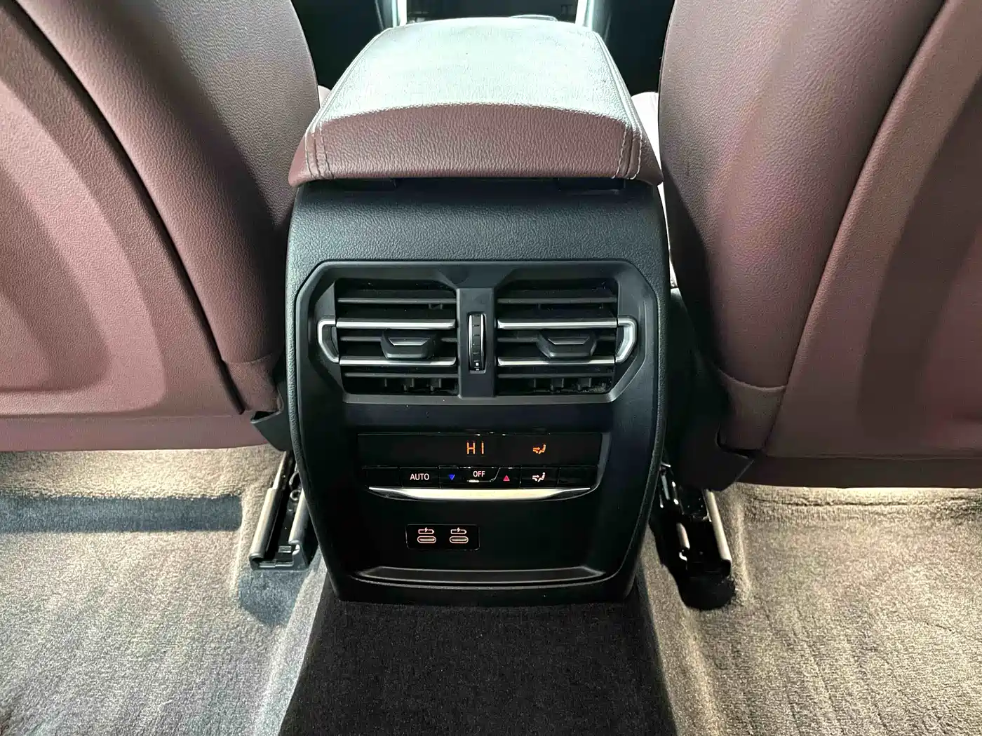 BMW 3 Series 2023 320Li M Sport Package фото 8