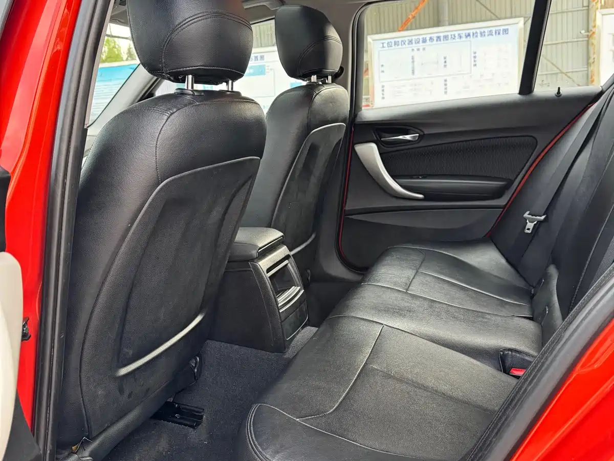 BMW 1 Series (Import) 2013 Facelift 116i Leading Model фото 7