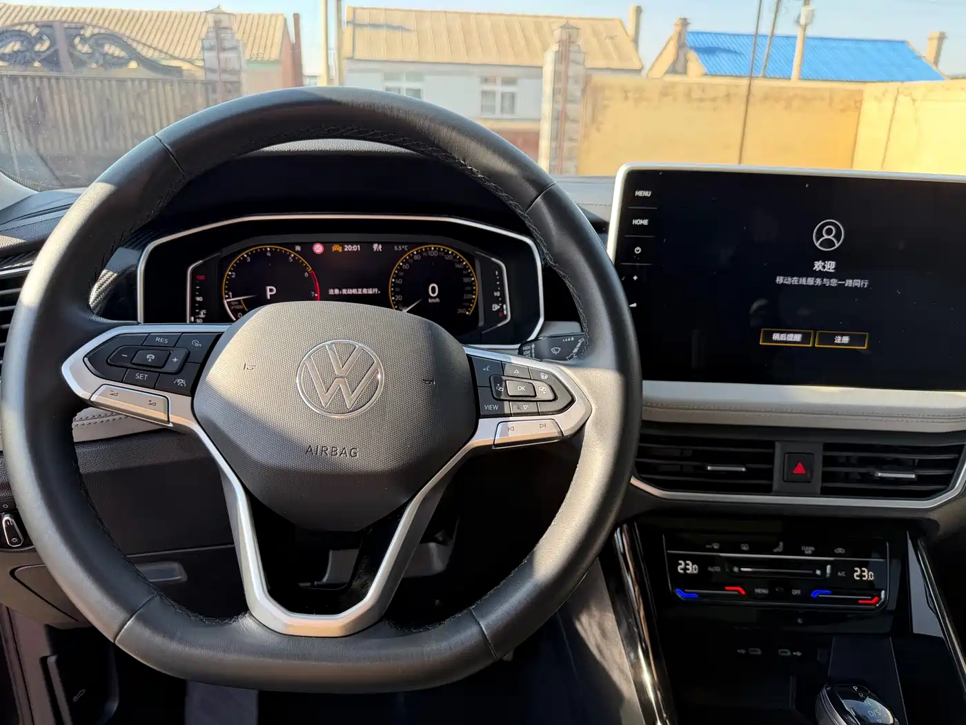 Volkswagen Tayron 2022 330TSI 2WD Luxury Smart Connect Edition фото 15
