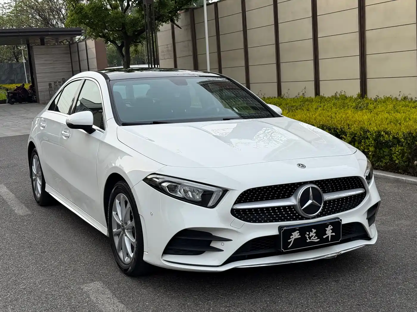 Mercedes-Benz A-Class 2020 A 200 L Sport Sedan фото 3