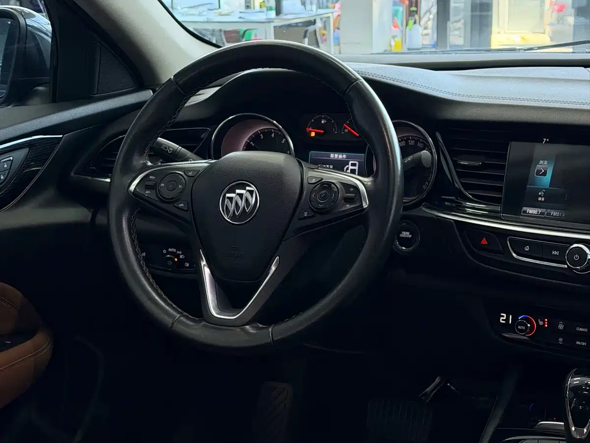 Buick Regal 2019 20T Elite China VI фото 12
