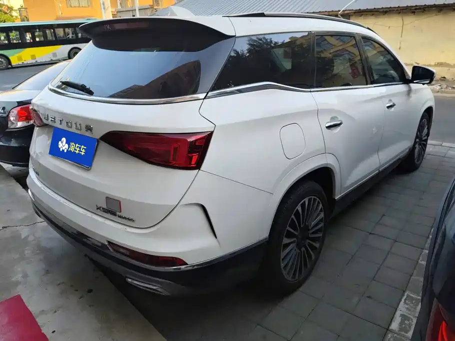 Jetour X95 2020 2020 1.6T DCT Explorer Pro 5-seater
