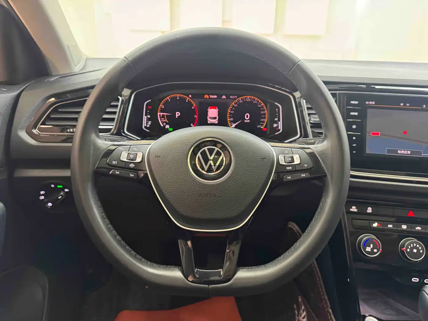 Volkswagen T-ROC 2022 280TSI DSG 2WD Comfort PLUS фото 15