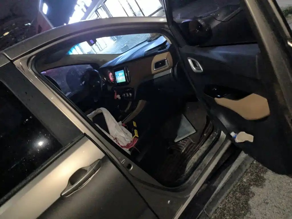 Jinbei F50 2018 2017 1.6L Manual Comfort