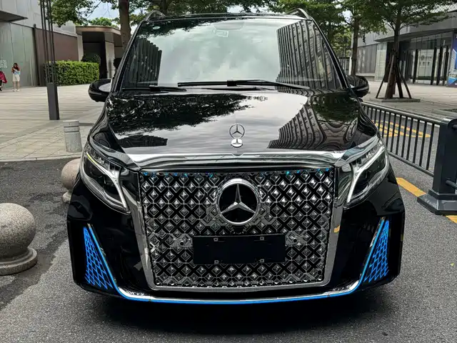 Mercedes-Benz Vito 2020 2.0T Business Edition (7-seater)