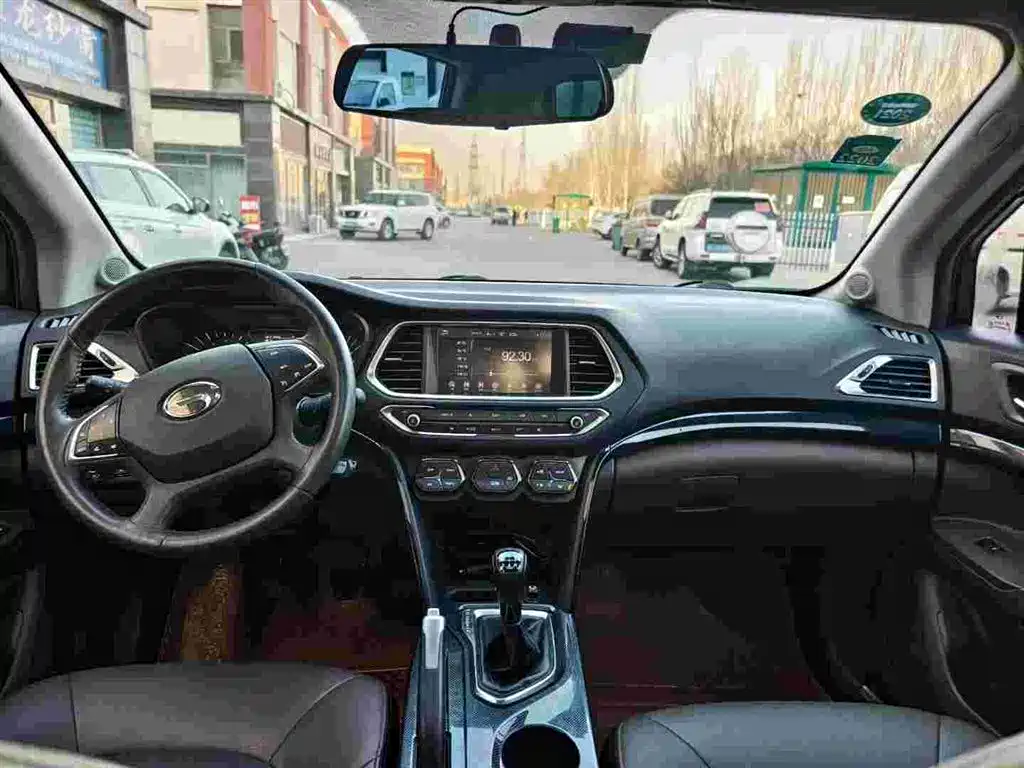 GAC Trumpchi Trumpchi GS4 2017 235T Manual 2WD Luxury фото 6