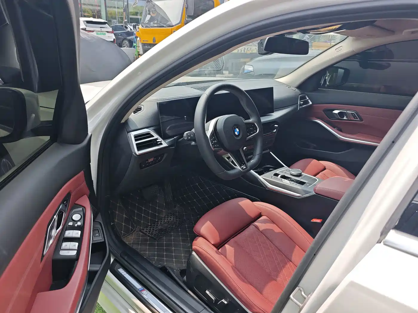 Фото 4 - BMW 3 Series